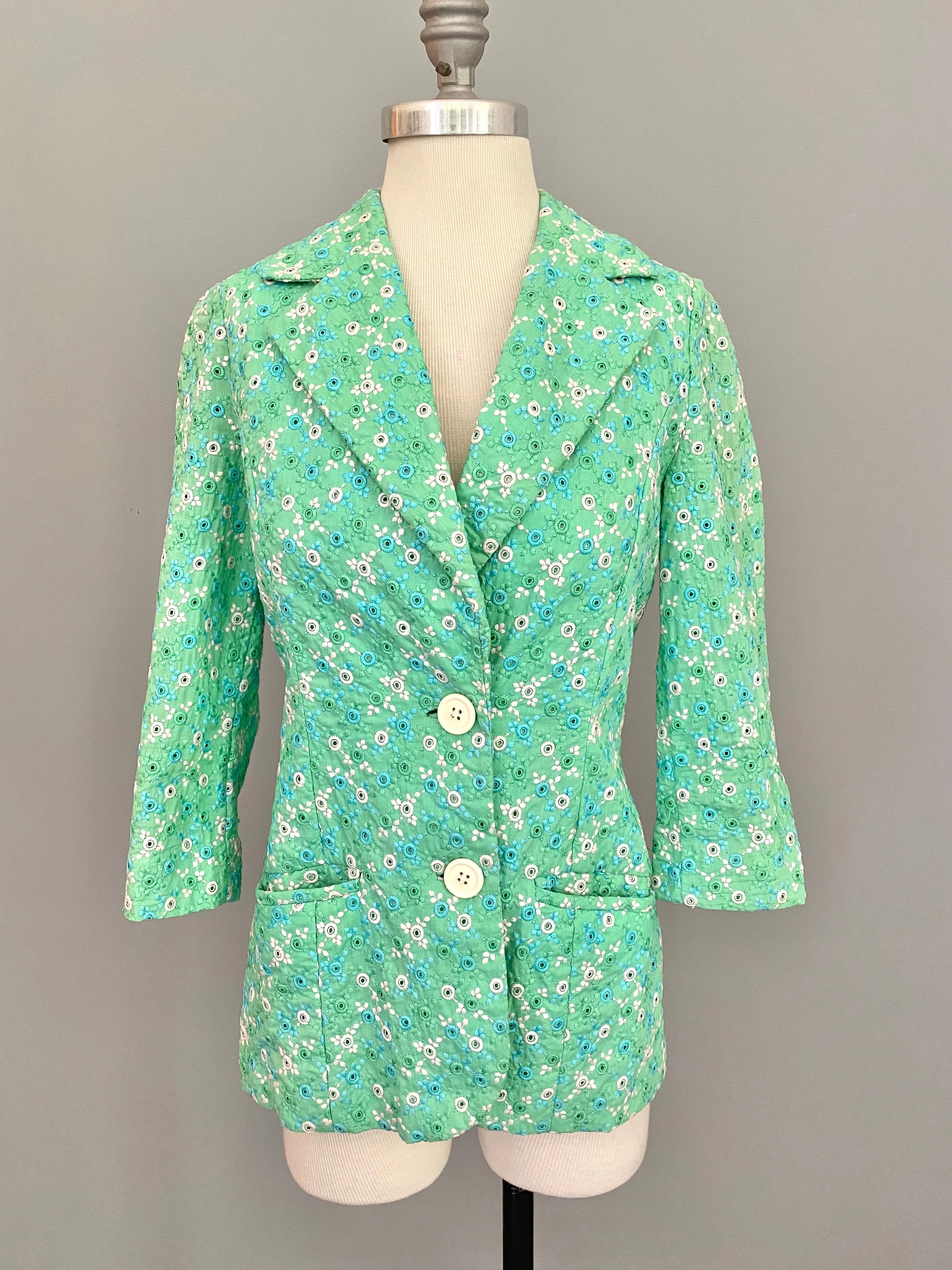 1960s Minty Green with Blue   White Embroidered Eyelet Blazer Jacket