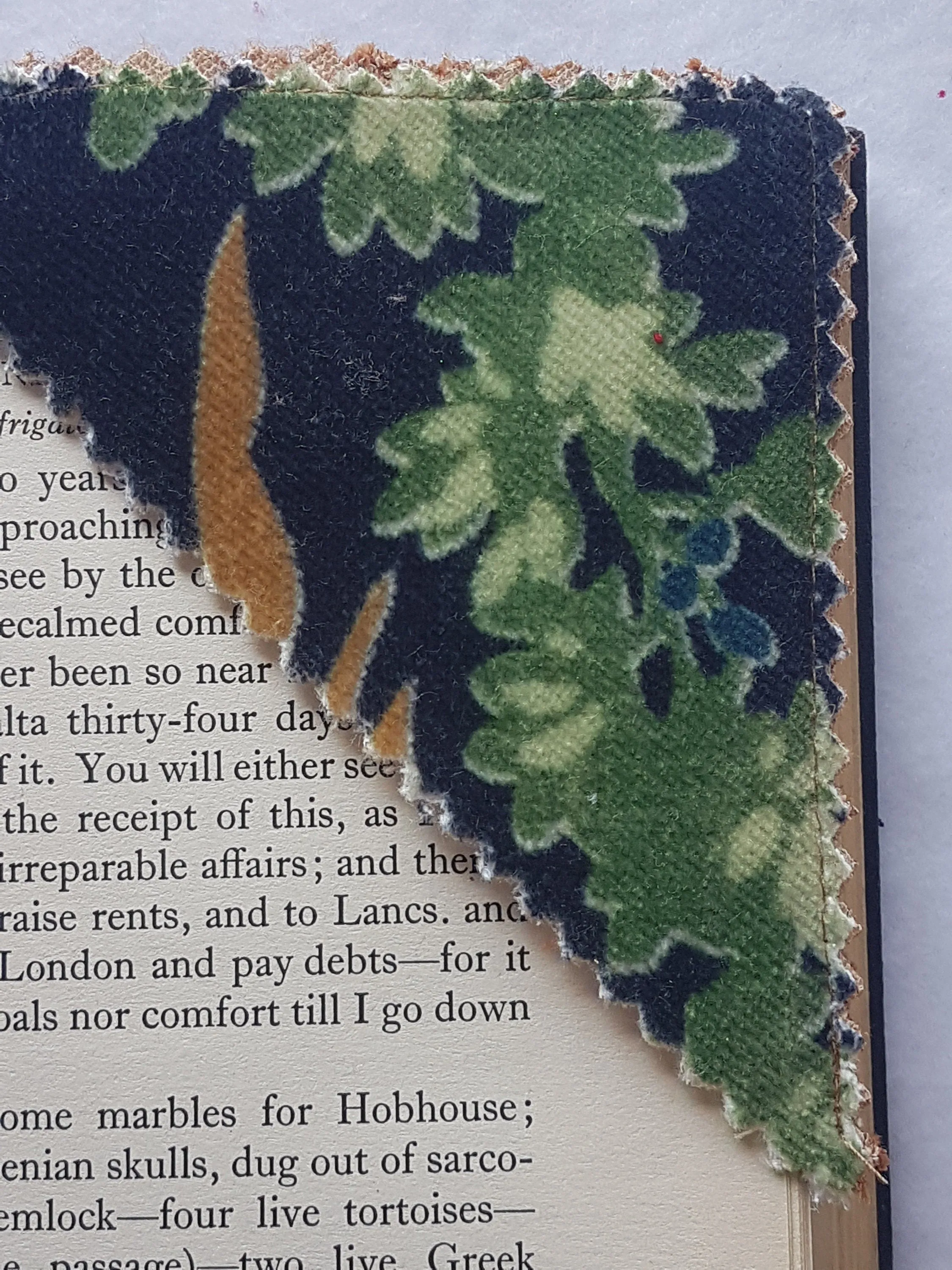 Green Blue Brown Pattern Velvet Corner Bookmark