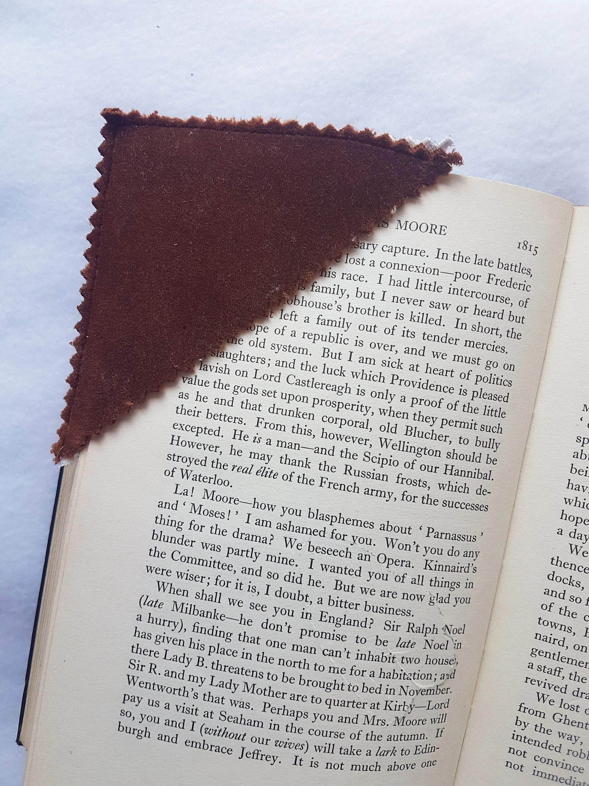 Green Blue Brown Pattern Velvet Corner Bookmark