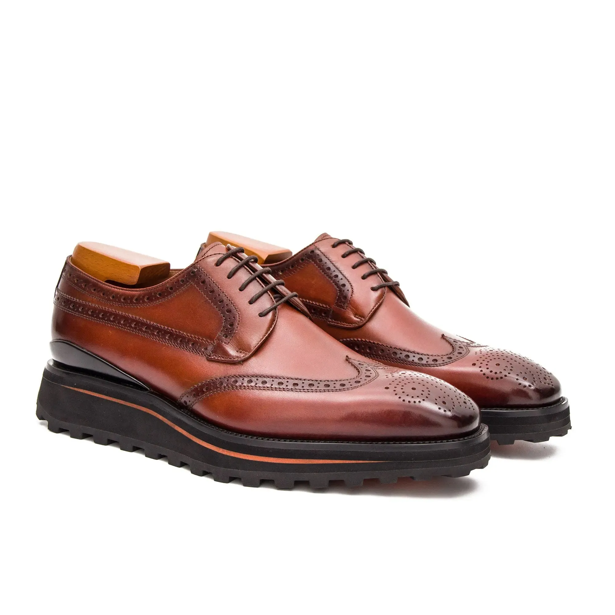 Thick-soled calfskin formal brogue derby shoes